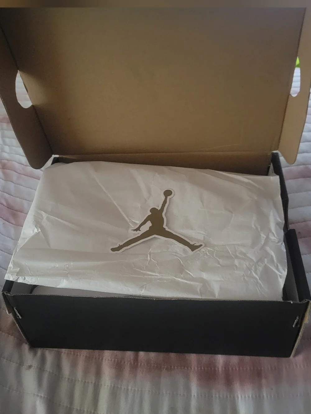 Jordan 1s Low Top Sneakers - Black & White Patent Size 4Y EUC - Picture 10 of 13
